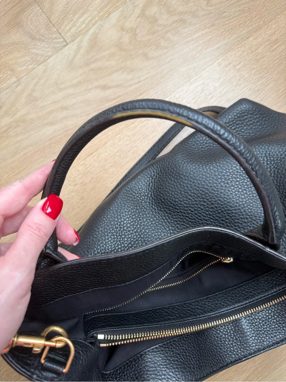 Tory Burch structured pebbled